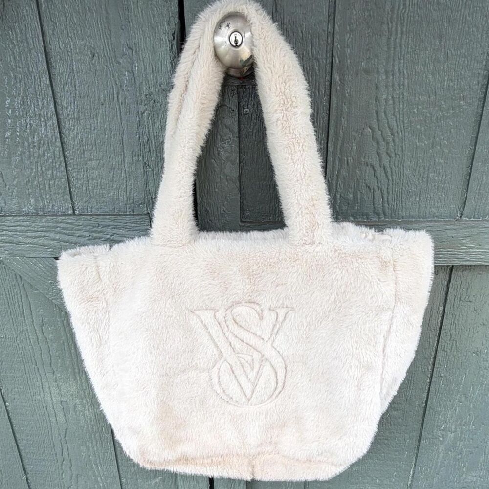 Victoria's Secret Cream Sherpa Faux Fur Tote Bag Zip Top Embroidered VS Logo